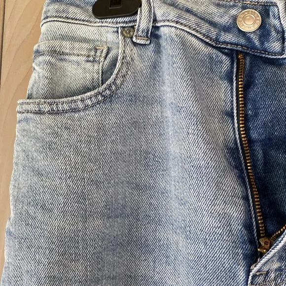 American Eagle Mom jeans - Picture 2 of 8